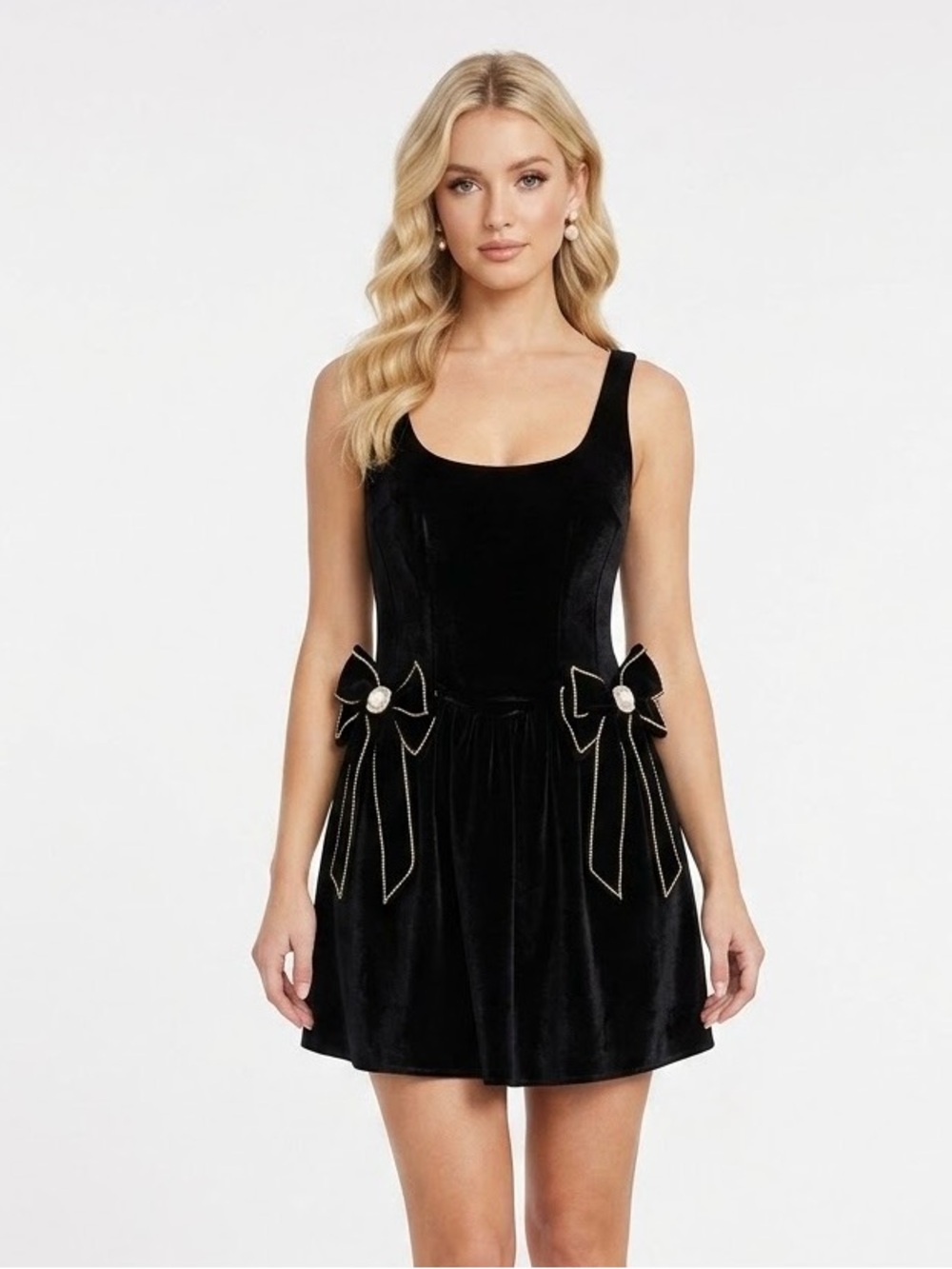 Show Me Your Mumu Ricci Velvet Skort Dress Black Medium
